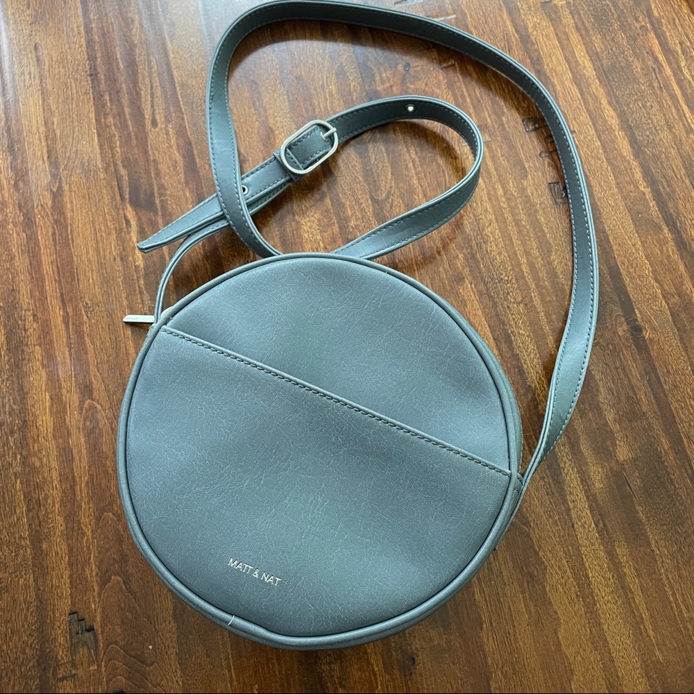 Matt & Nat vegan leather Obe Circular Crossbody bag in Frost blue